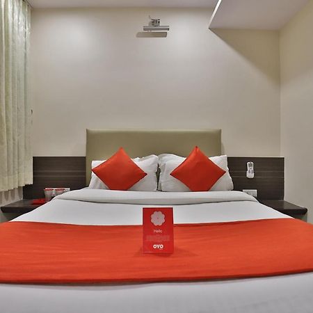 New Rajdhani Hotel Vadódara Exteriér fotografie