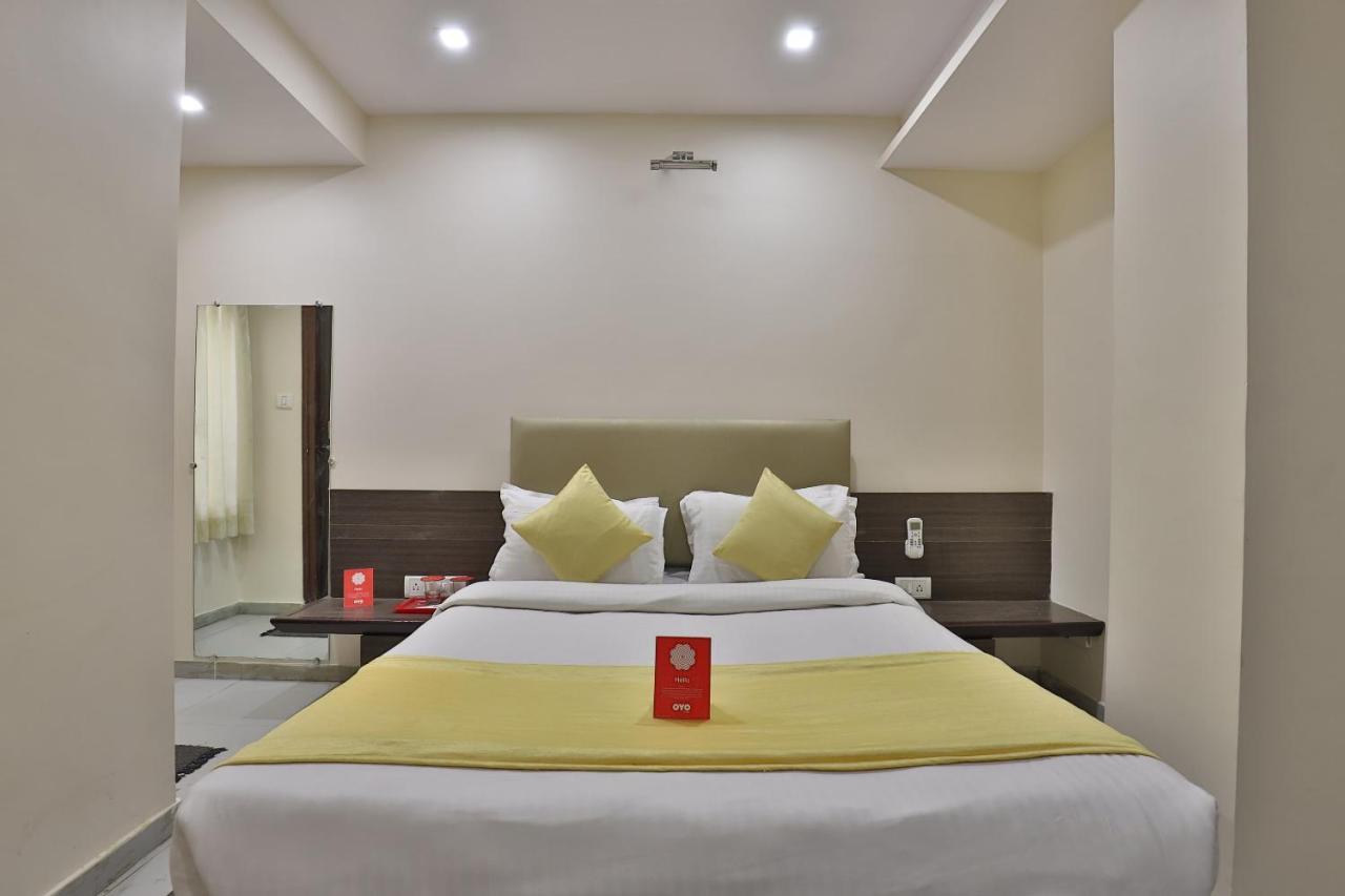 New Rajdhani Hotel Vadódara Exteriér fotografie